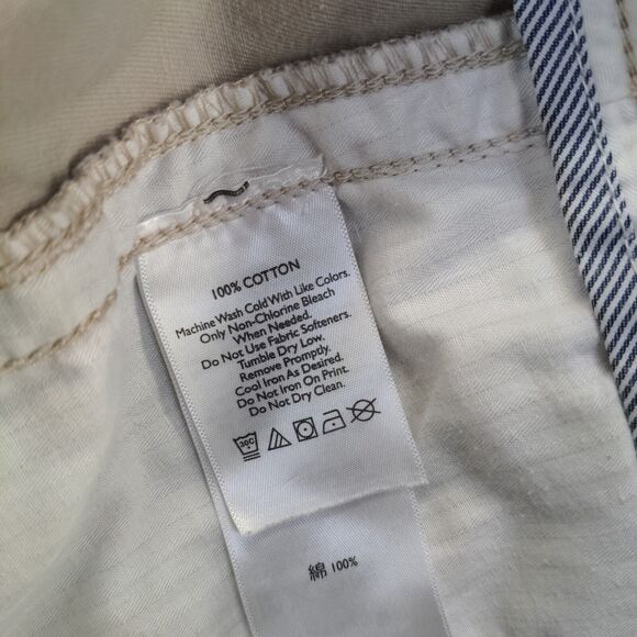 Eddie Bauer Womens Blakely Chino Shorts Tan Size 10 Slash Pockets Cotton - Picture 12 of 12